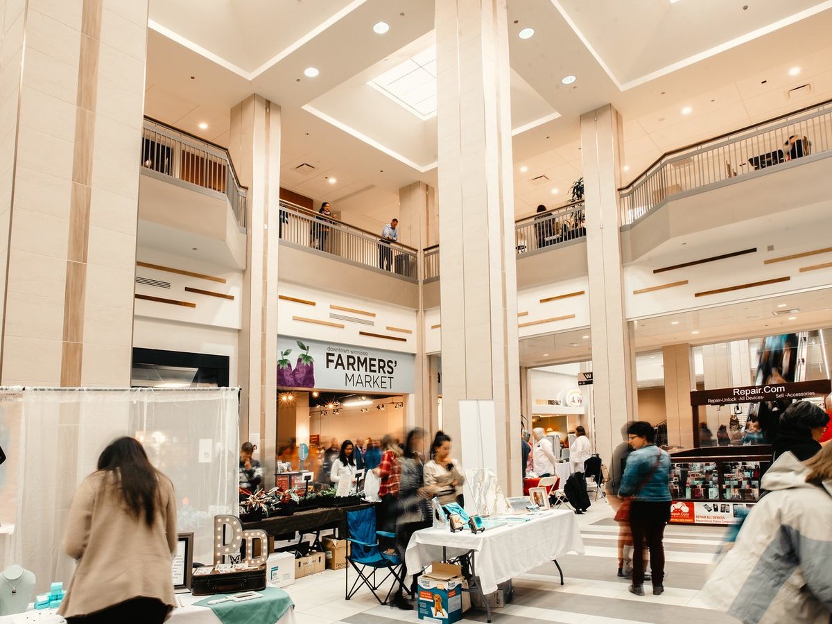 Made-in-Manitoba markets that make supporting local easier than ever - Downtown Winnipeg Farmers' Market 2018. (Photo: Black and Gold Photography)